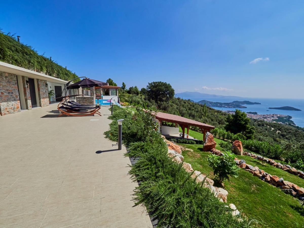 Sky Sea Resort & Villas Megali Ammos  Exterior foto